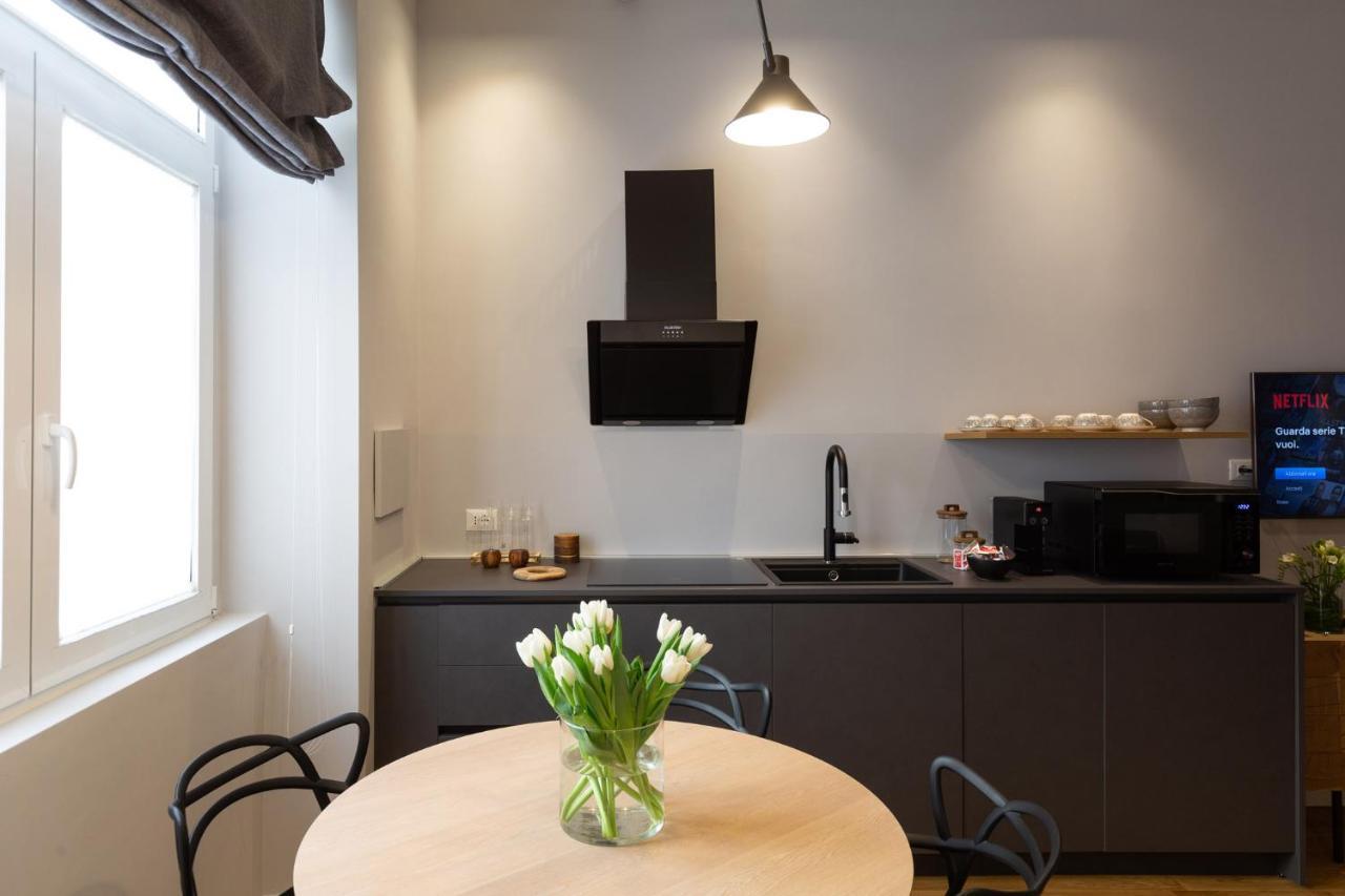 Ca'Milla Luxury Apartments Триест Экстерьер фото